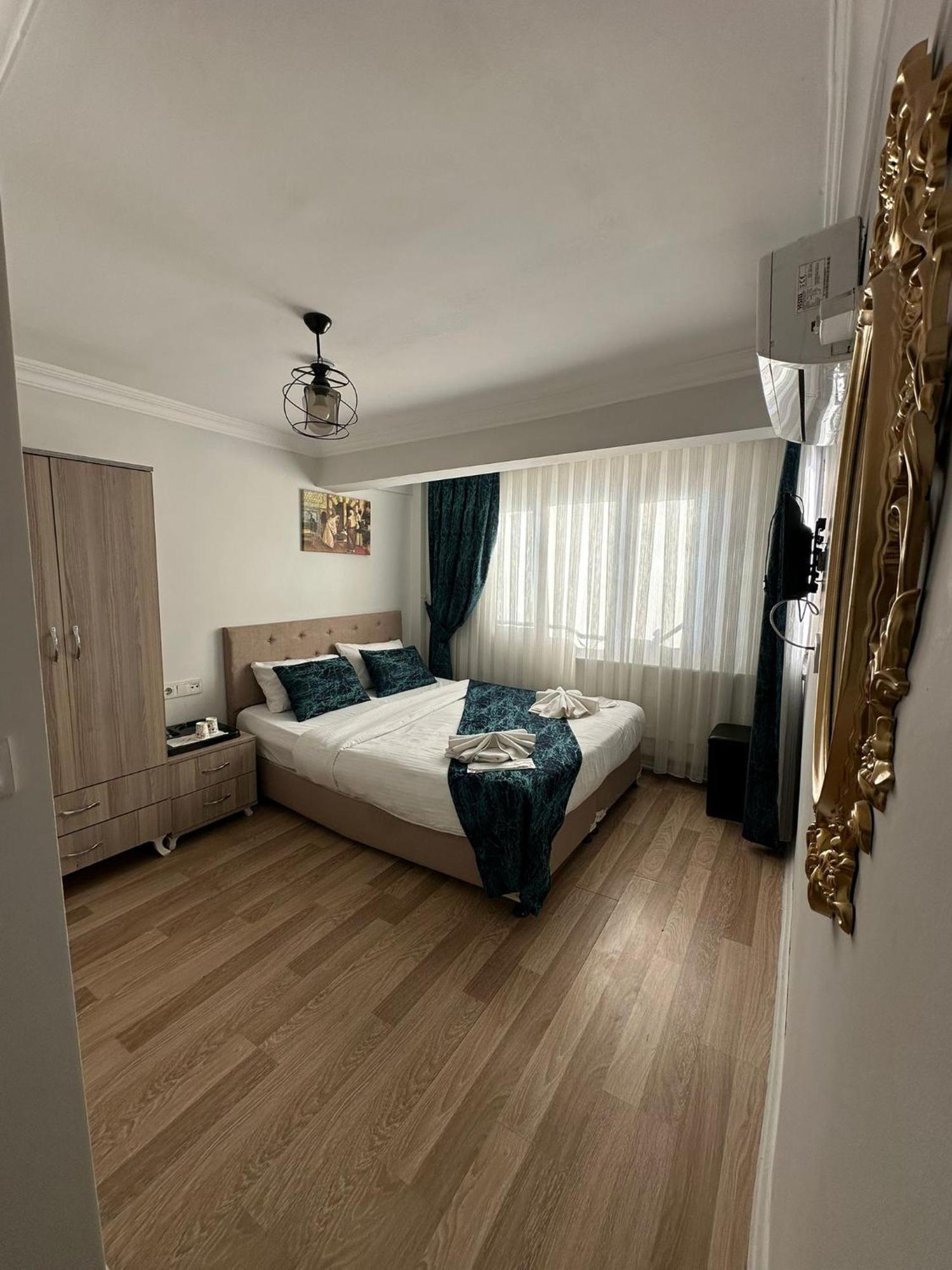 Hotel Estambul Eksteriør billede